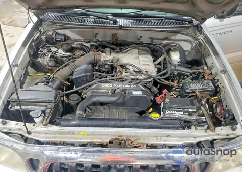 2003 Toyota Tacoma Xtracab z USA, uszkodzony, nr VIN 5TEWN72N73Z263202